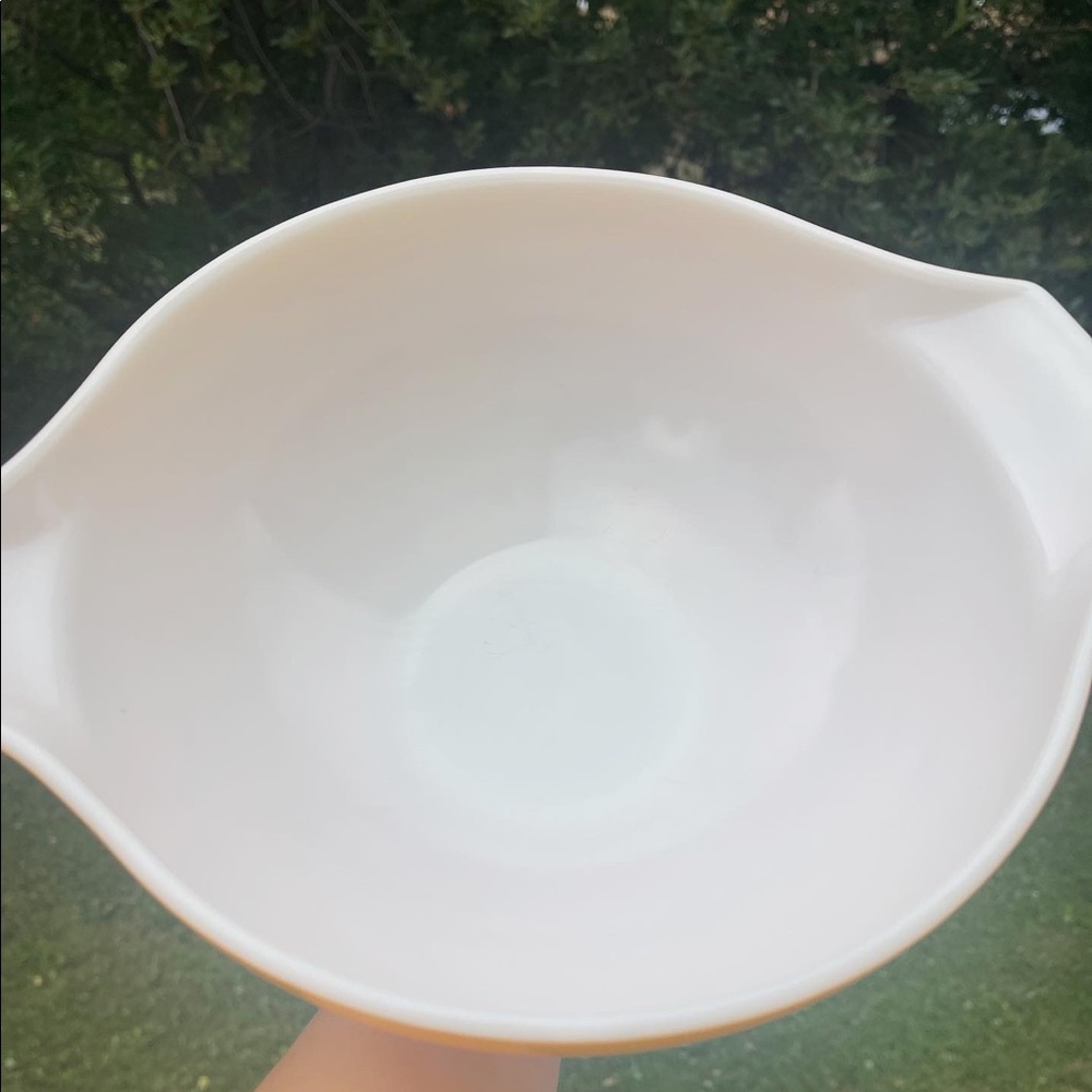 🍄SOLD🍄 Pyrex 1968 Daisy aka Sunflower 4 quart Cinderella mixing bowl - Picture 3 of 4